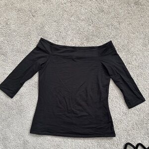 LOFT Black Off-Shoulder 3/4 Sleeve Top
